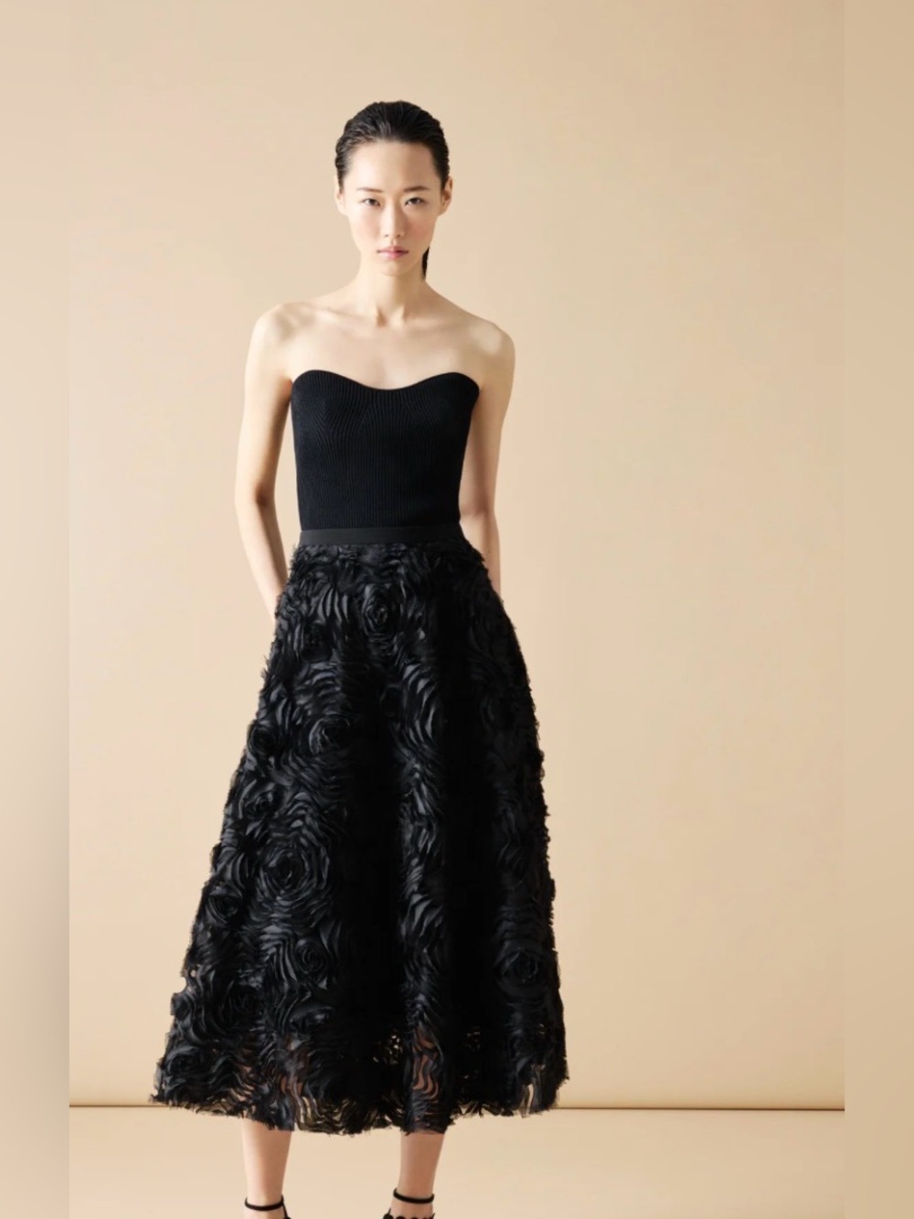 Y2K Strapless Textured Rose Appliqué Mini Dress | Black | Size XSmall